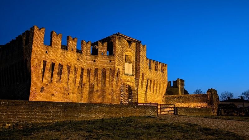 Castello di Sera